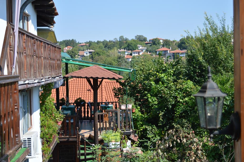 Arbat Guest Rooms 알바나시 외부 사진